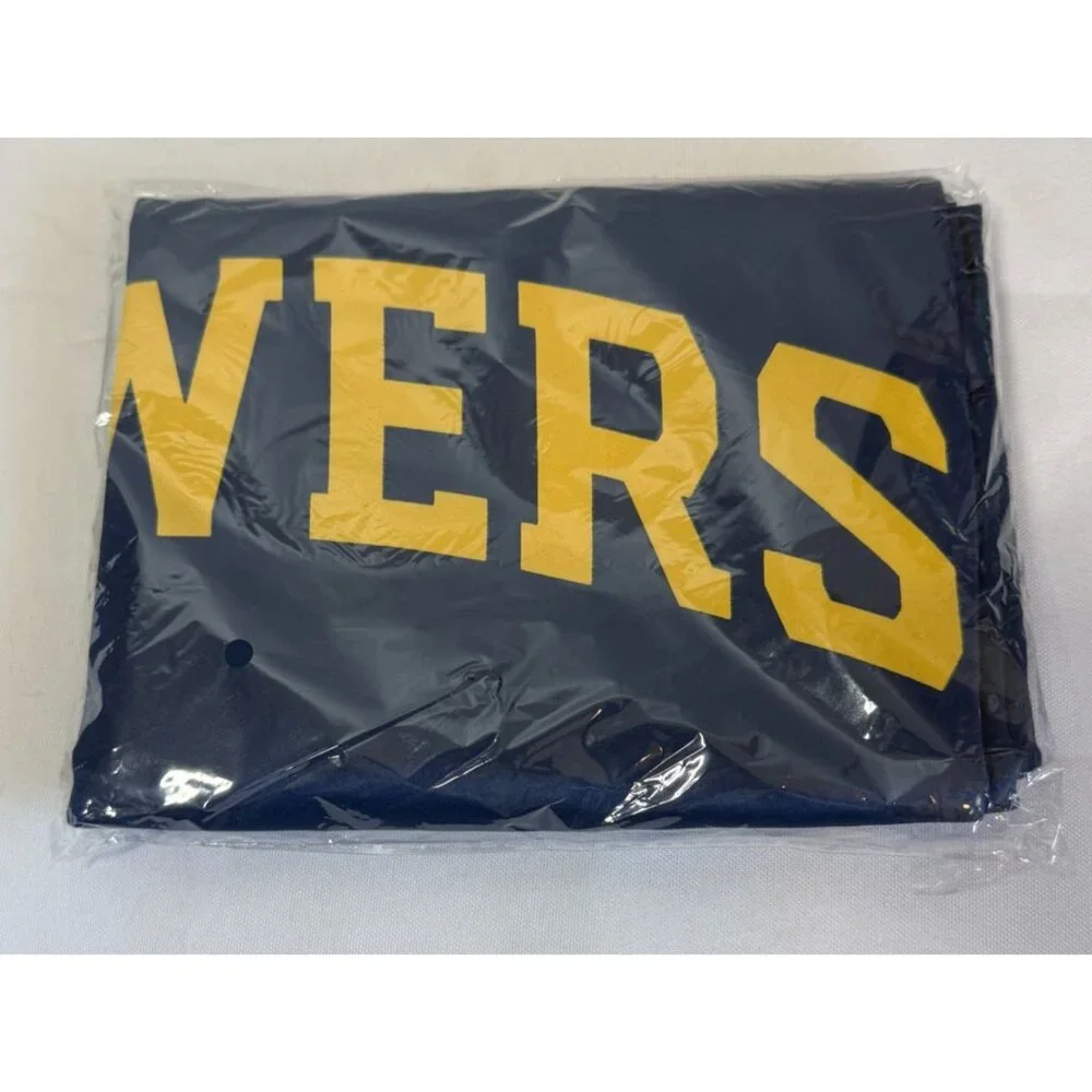 Milwaukee Brewers Youth Batman Cape Game Giveway‎ 2023 New in Package